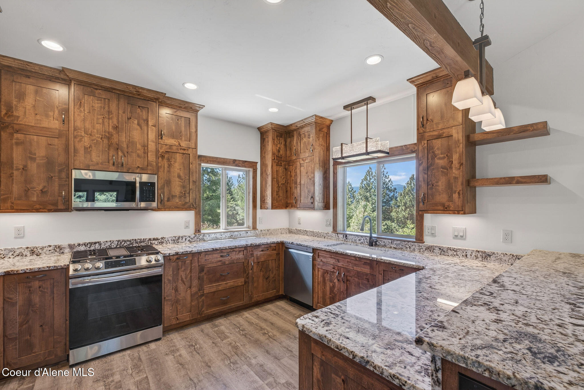 273 Paradise Valley Road Bonners Ferry, ID 83805 - Photo 4 of 45 Granite through whole home