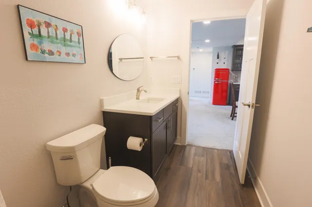 $729,900 | N28W25158 Pkwy Rdg Circle, Unit B, Pewaukee, WI 53072