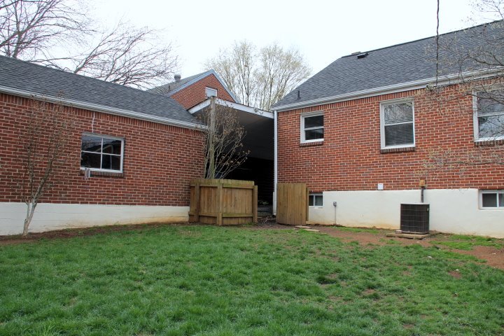 2328 Idavere Road Southwest Roanoke, VA 24015 - Photo 14 of 17 IMG_2517