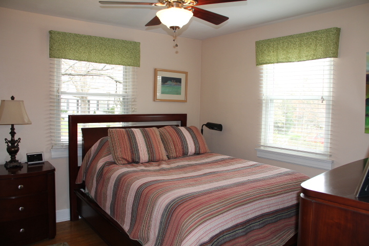 2328 Idavere Road Southwest Roanoke, VA 24015 - Photo 10 of 17 IMG_2498