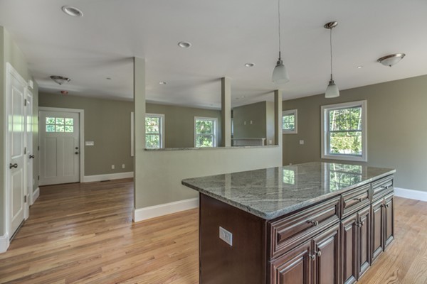 148 Marlborough Road Salem, MA 01970 - Photo 19 of 24 Gallery Image 19
