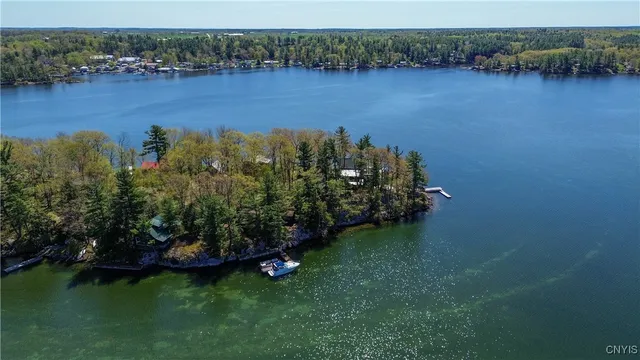 $409,000 | 2 Mink, Hammond, NY 13646