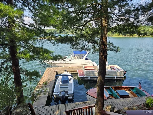 $409,000 | 2 Mink, Hammond, NY 13646