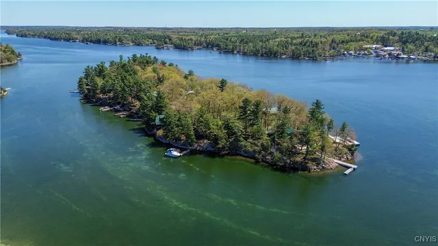 $409,000 | 2 Mink, Hammond, NY 13646