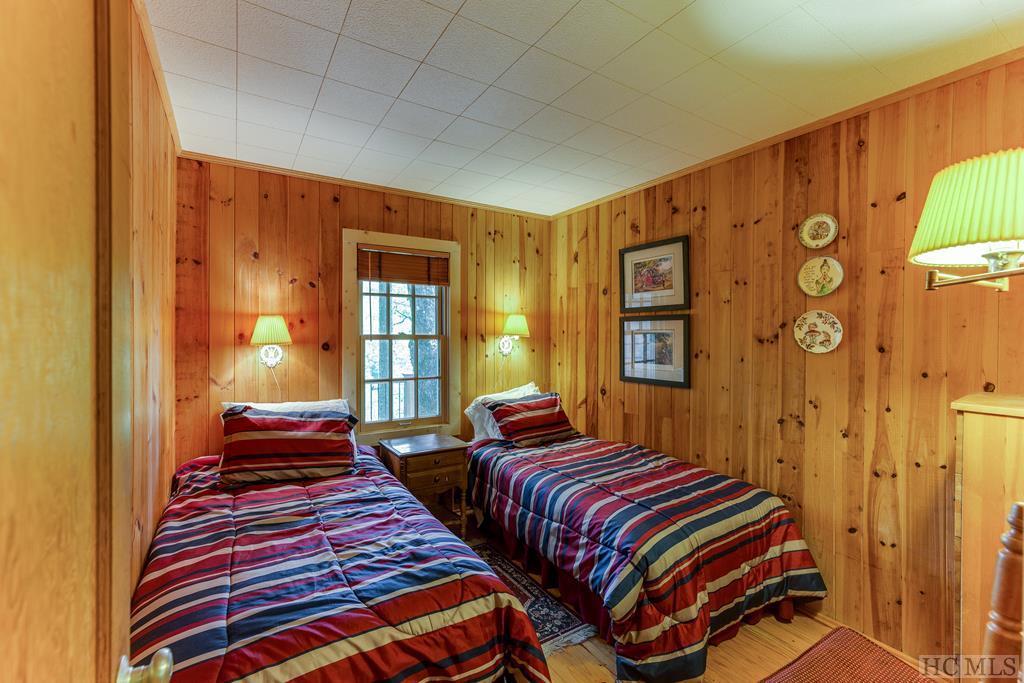 191 Sequoyah Ridge Road Highlands, NC 28741 - Photo 23 of 43 Gallery Image 23