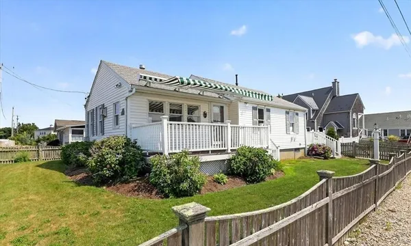 $749,900 | 122 Beach Marshfield Ma, Marshfield, MA 02050
