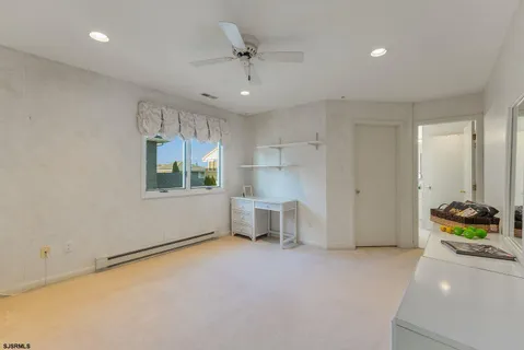 $1,175,000 | 9 Seaside Court, Margate City, NJ 08402