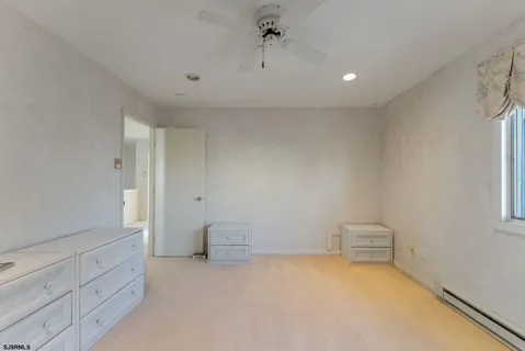 $1,175,000 | 9 Seaside Court, Margate City, NJ 08402