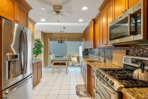 $1,175,000 | 9 Seaside Court, Margate City, NJ 08402