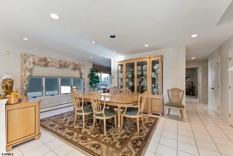 $1,175,000 | 9 Seaside Court, Margate City, NJ 08402