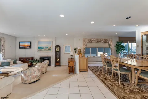 $1,175,000 | 9 Seaside Court, Margate City, NJ 08402