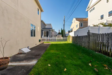 $1,175,000 | 9 Seaside Court, Margate City, NJ 08402