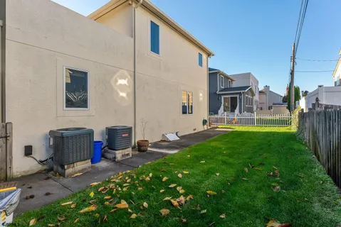 $1,175,000 | 9 Seaside Court, Margate City, NJ 08402