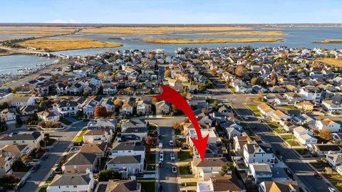 $1,175,000 | 9 Seaside Court, Margate City, NJ 08402
