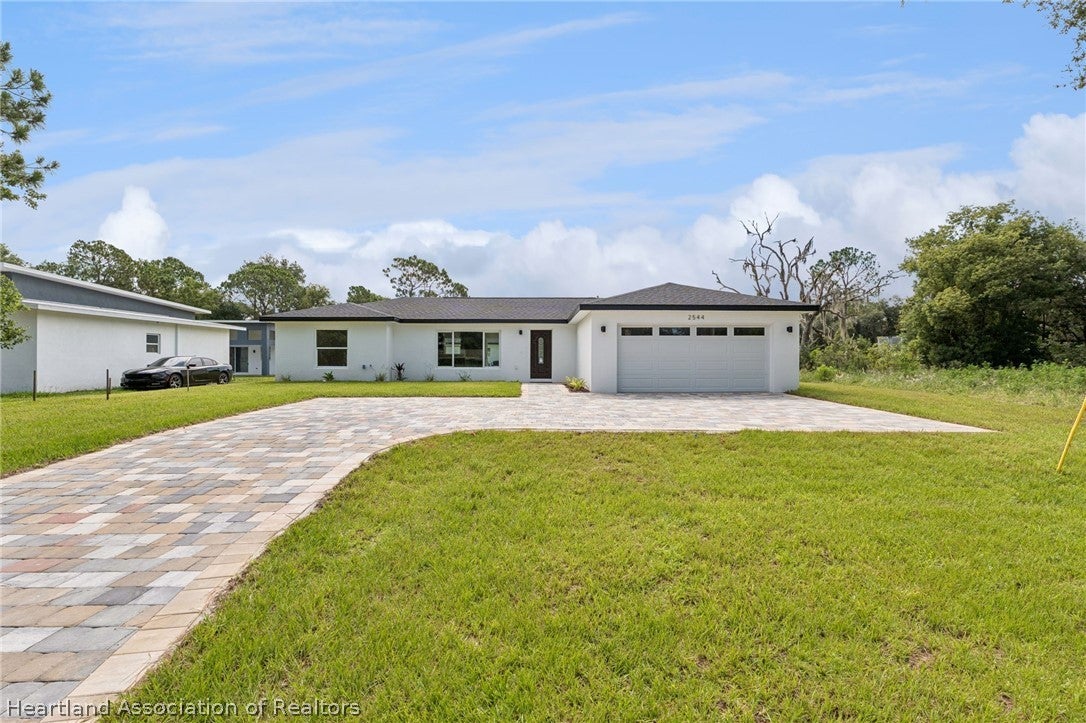2544 North Arrowhead Road Avon Park, FL 33825 - Photo 1 of 25 Gallery Image 1