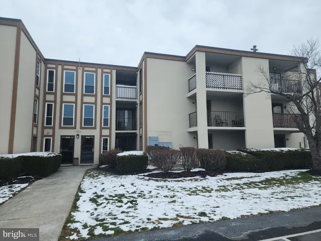 $145,000 | 1422 Bradley Drive, Carlisle, PA 17013