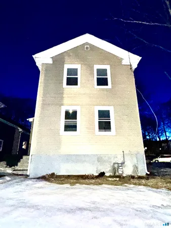 $3,185 | 386 East Street, New Britain, CT 06051