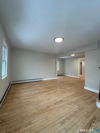 $3,185 | 386 East Street, New Britain, CT 06051