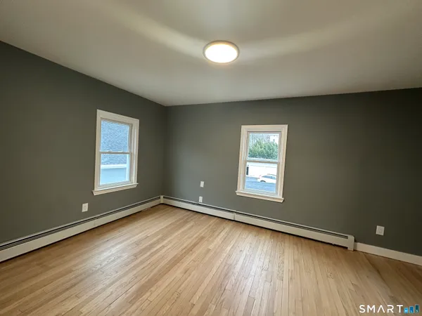 $3,185 | 386 East Street, New Britain, CT 06051