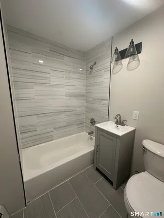 $3,185 | 386 East Street, New Britain, CT 06051