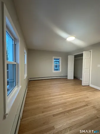 $3,185 | 386 East Street, New Britain, CT 06051