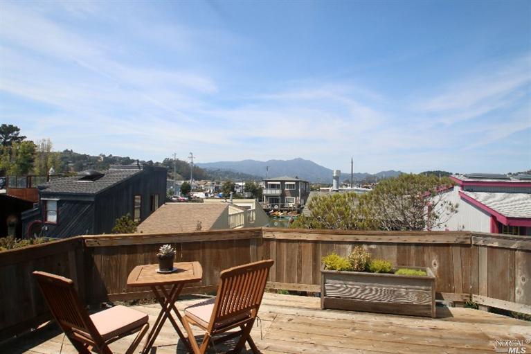 16 Issaquah Dock, Sausalito, CA 94965 Compass