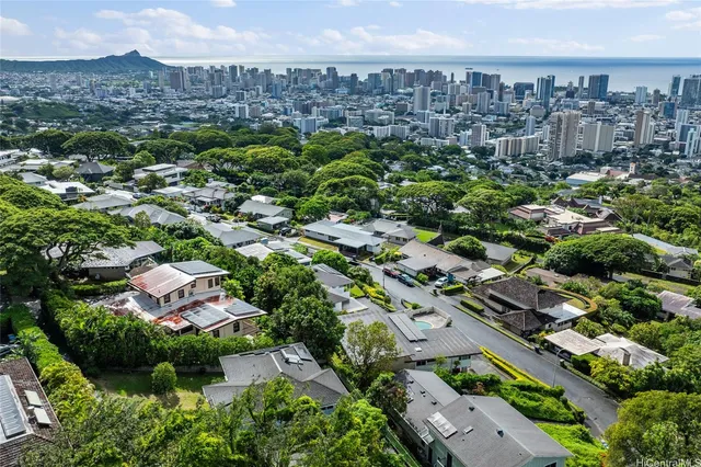 $2,300,000 | 2641 Aaliamanu Place, Honolulu, HI 96813