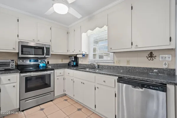 $824,500 | 411 34th Street, Sunset Beach, NC 28468