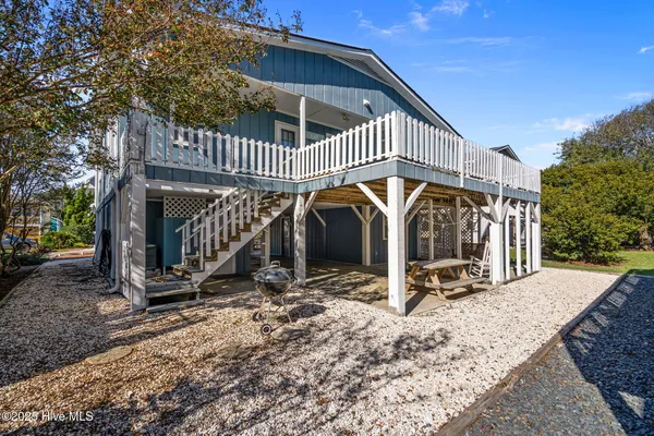 $824,500 | 411 34th Street, Sunset Beach, NC 28468