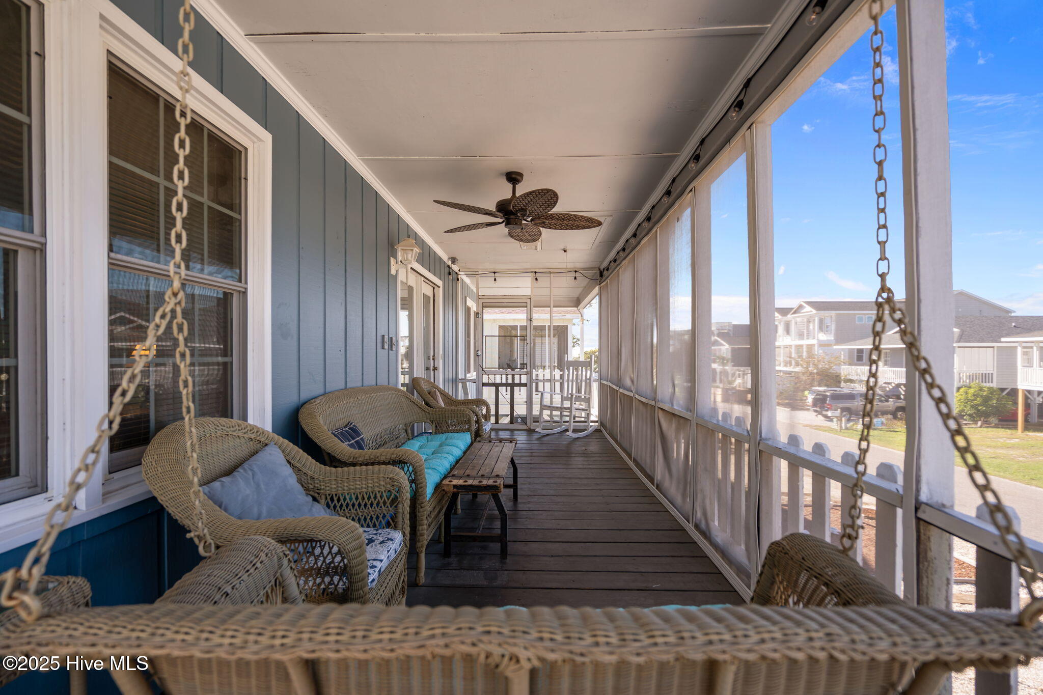 411 34th Street Sunset Beach, NC 28468 - Photo 6 of 60 22-web-or-mls-DSC02333