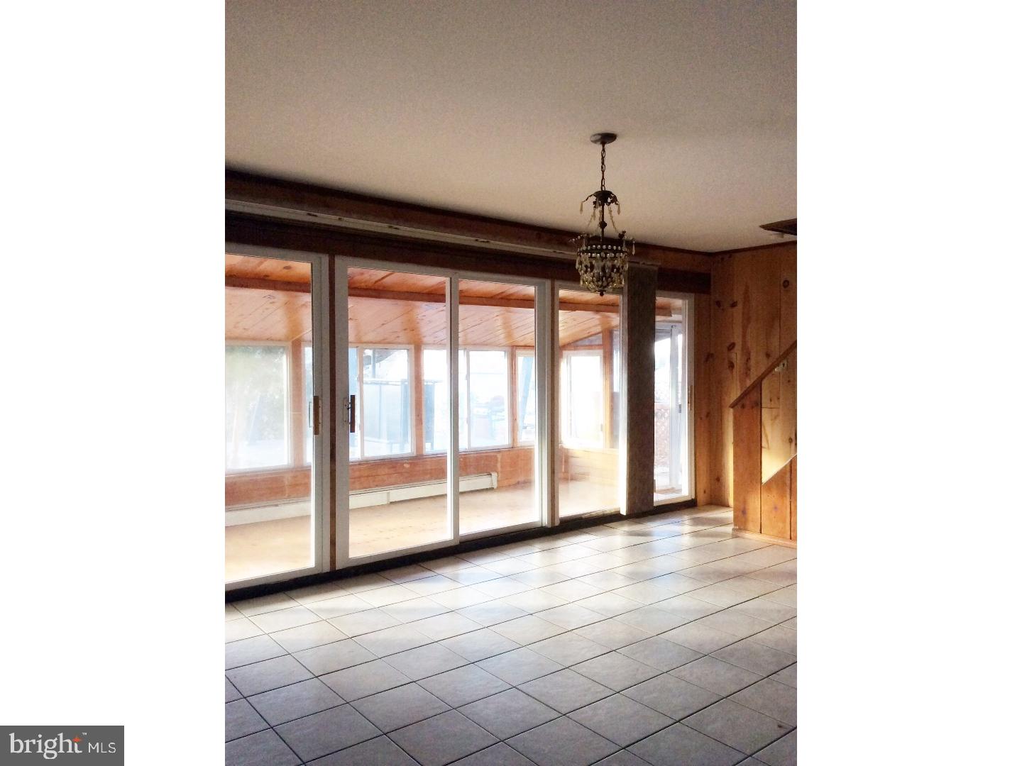 9334 Academy Road Philadelphia, PA 19114 - Photo 8 of 25 Enclosed Porch