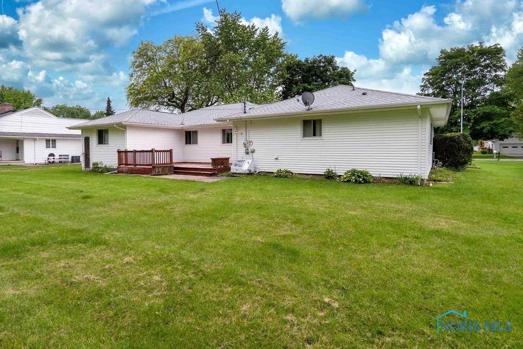 1527 Lockwood Road Findlay, OH 45840 - Photo 40 of 42 Gallery Image 40