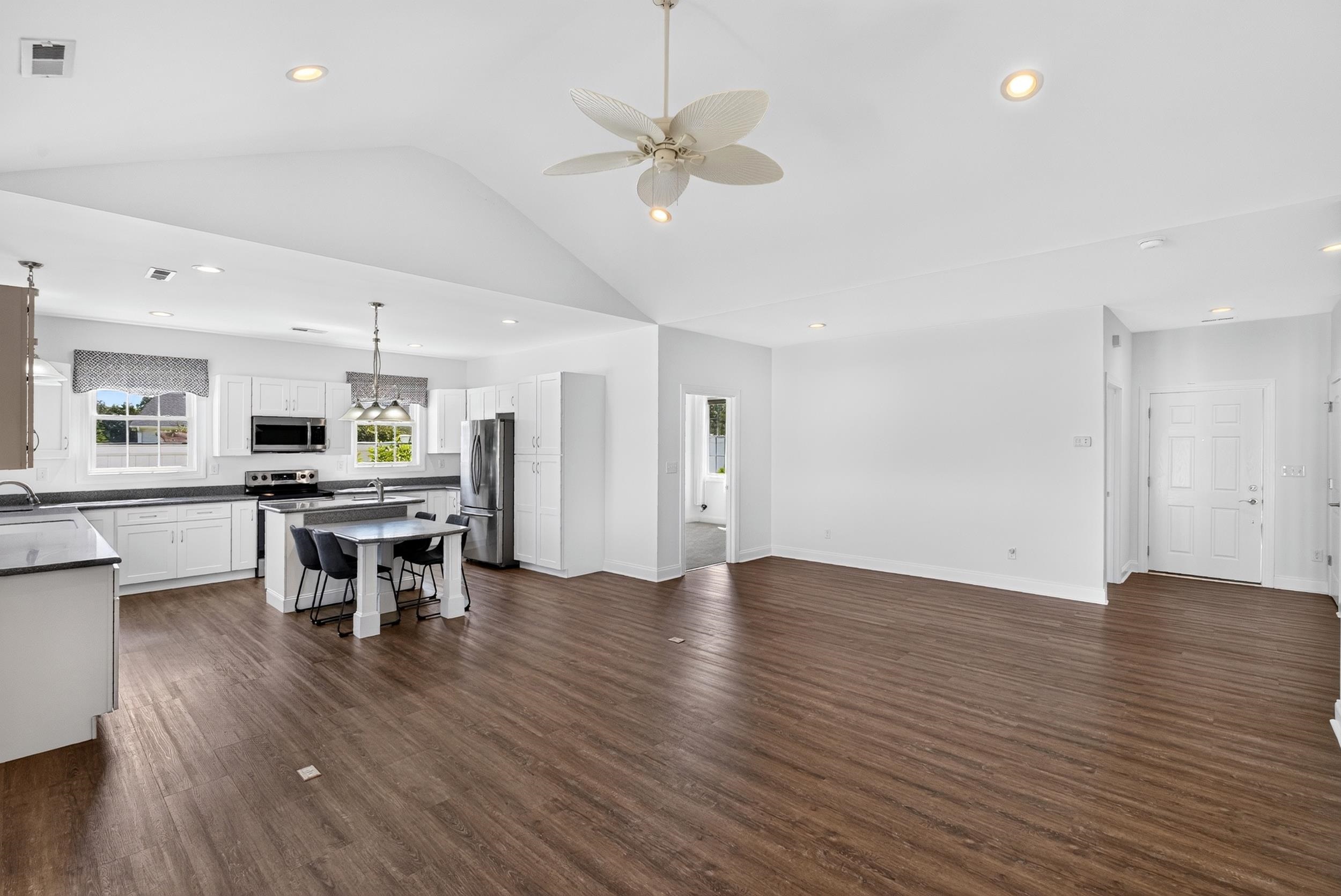 4540 Peachtree Road Chesnee, SC 29323 - Photo 9 of 38 Gallery Image 9