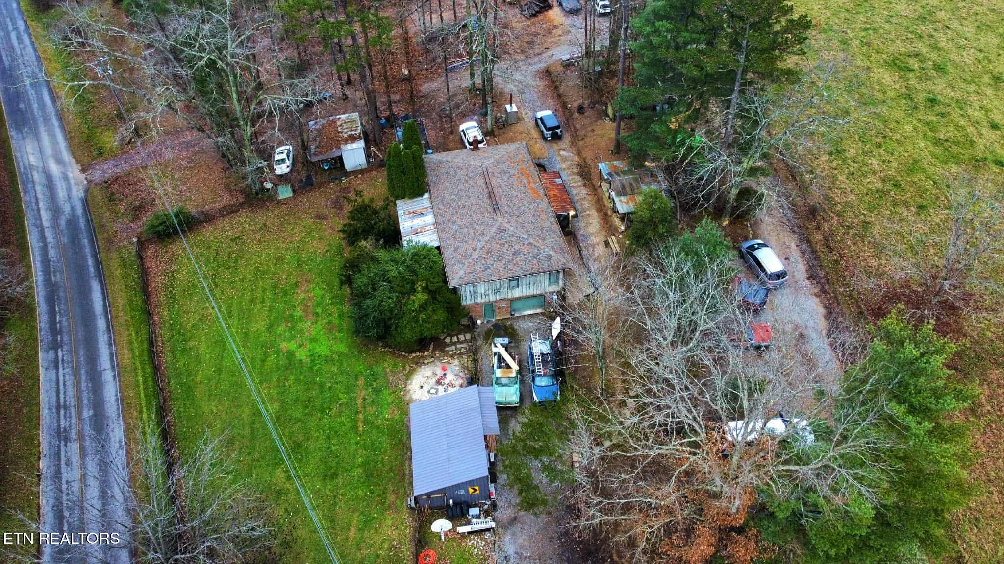 11 Cedar Hills Road Grandview, TN 37337 - Photo 54 of 58 Messenger_creation_0E5F6E4B-0748-4DD9-9D