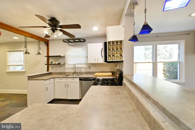 $2,500 | 59 Wyndmoor Drive, Hightstown, NJ 08520