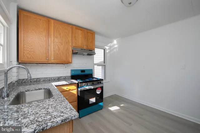 $2,200 | 1112 West Collings Avenue, Unit B, Oaklyn, NJ 08107