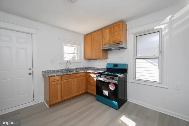 $2,200 | 1112 West Collings Avenue, Unit B, Oaklyn, NJ 08107