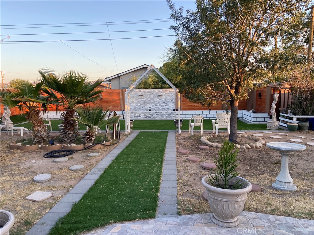225 West French Avenue Ridgecrest, CA 93555 - Photo 61 of 96