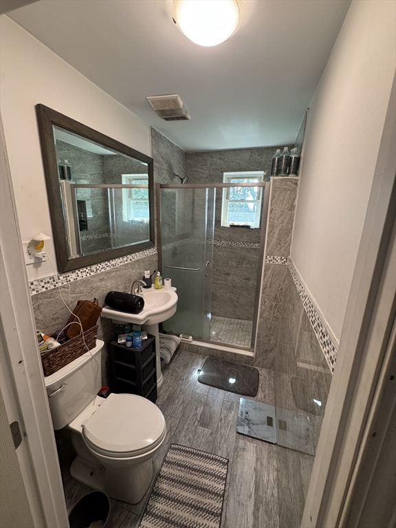 93-95 Plantation Street Worcester, MA 01604 - Photo 12 of 35