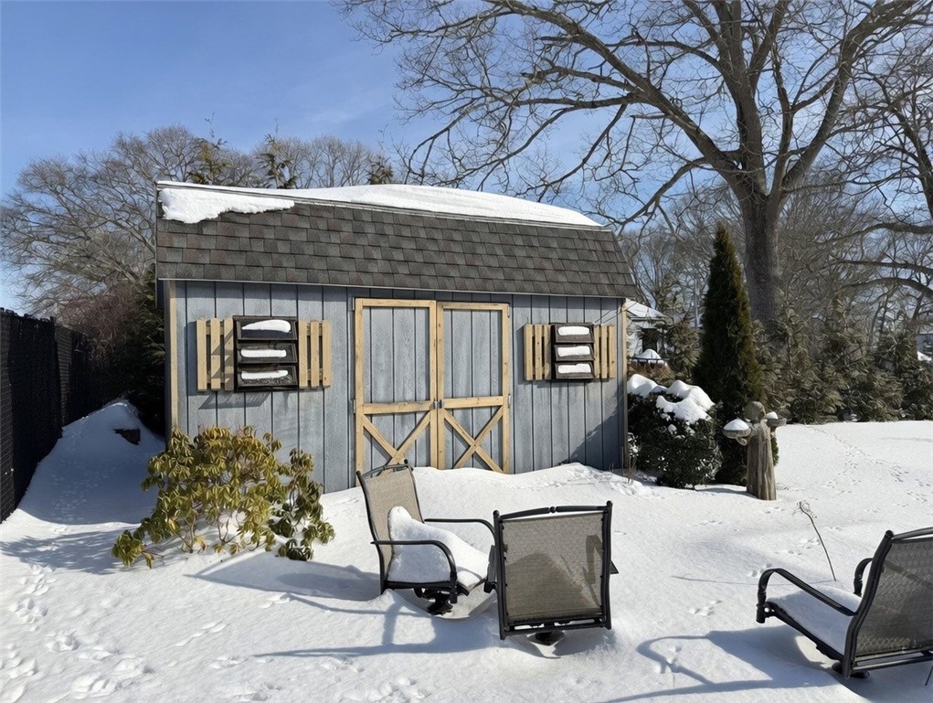 33 Whipple Avenue Westerly, RI 02891 - Photo 28 of 43 shed included