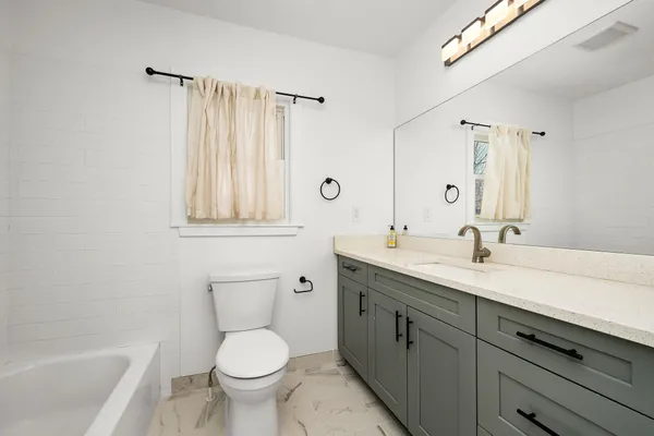 $535,000 | 1756 West Saunders Avenue, St. Paul, MN 55116