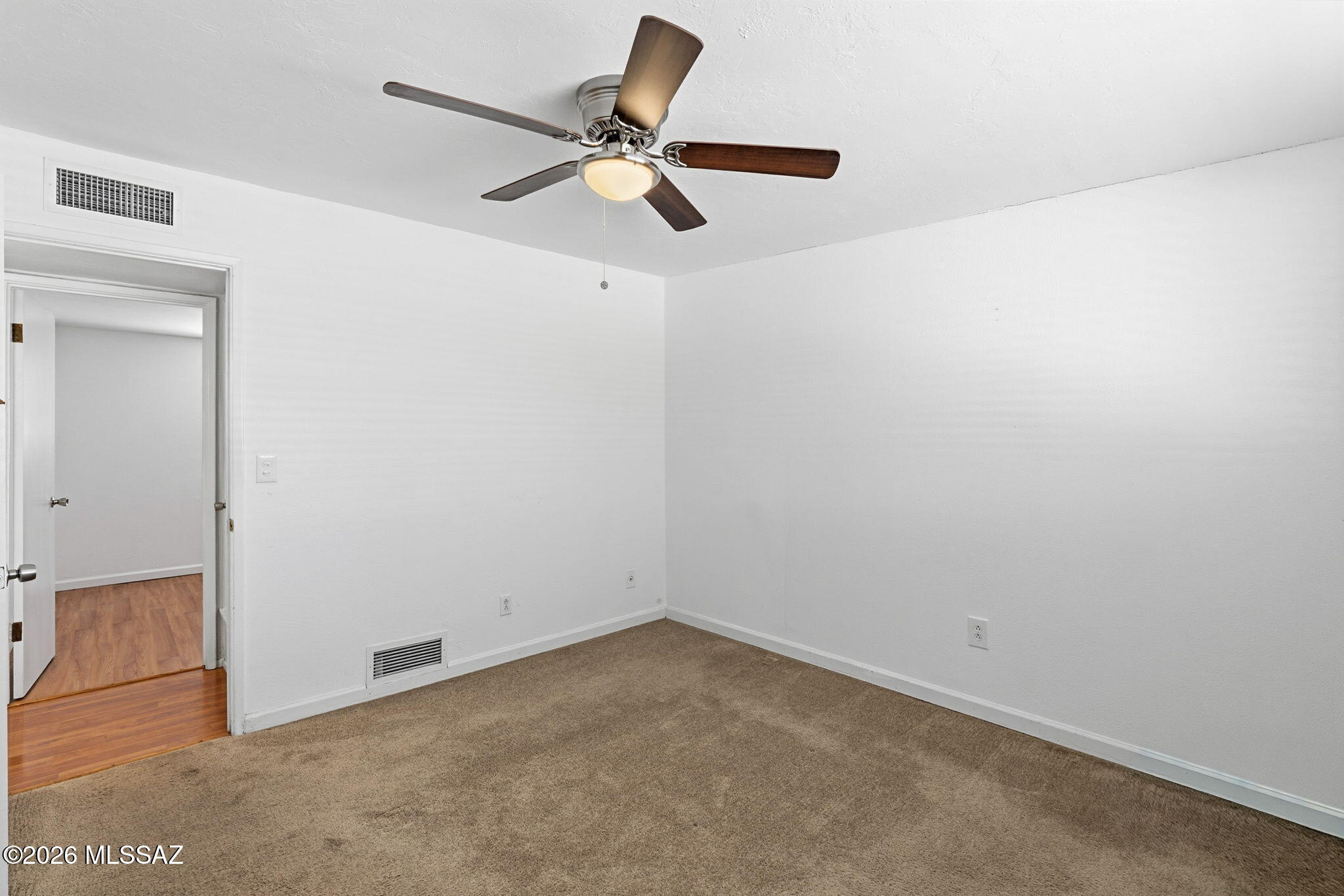 1453 West Roger Road Tucson, AZ 85705 - Photo 22 of 36 BEDROOM 2
