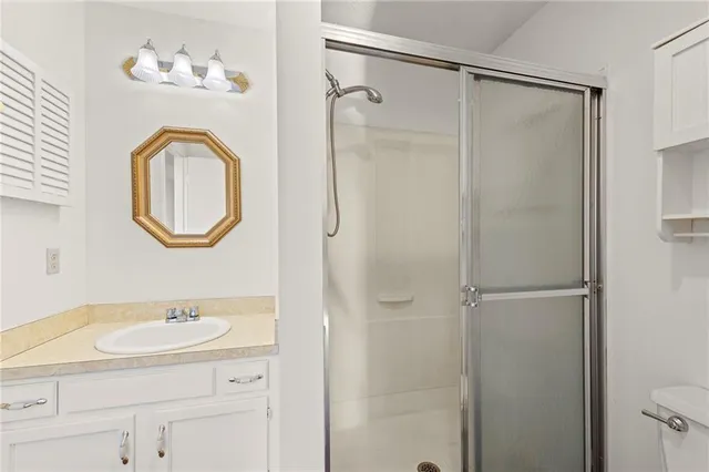 $236,000 | 12742 West 108th Place, Overland Park, KS 66210