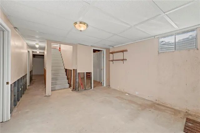 $236,000 | 12742 West 108th Place, Overland Park, KS 66210