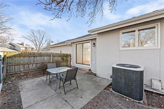 $236,000 | 12742 West 108th Place, Overland Park, KS 66210