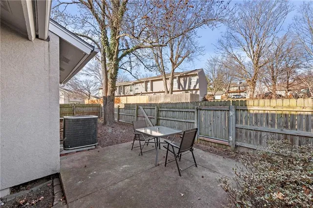 $236,000 | 12742 West 108th Place, Overland Park, KS 66210