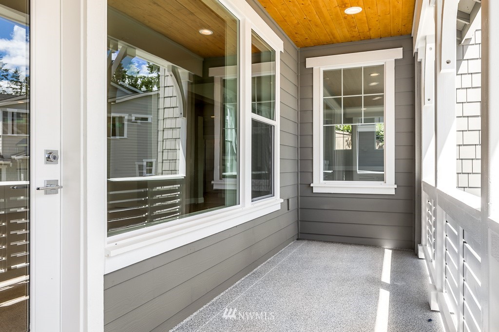 22921 31st Avenue Southeast Bothell, WA 98021 - Photo 9 of 16 a view of a entryway of the house