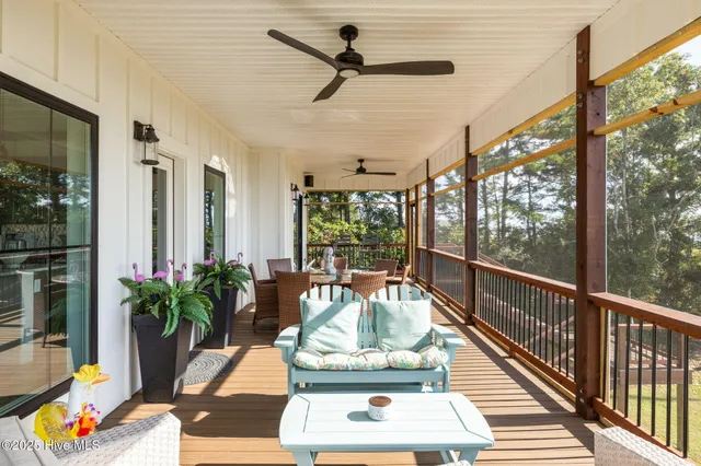 $1,275,000 | 207 Willet Drive, Beaufort, NC 28516