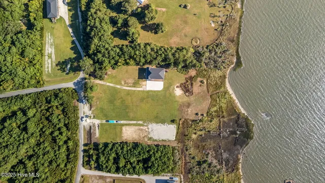 $1,275,000 | 207 Willet Drive, Beaufort, NC 28516