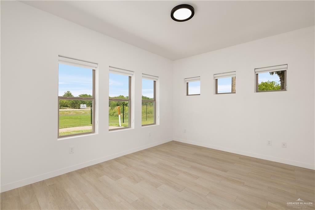 412 North Ware Road McAllen, TX 78501 - Photo 11 of 18